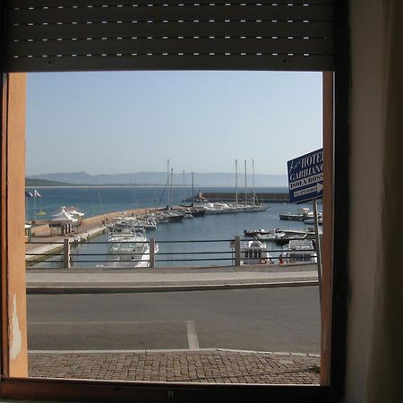 Borgo Spiaggia Vista Mare Isola Rossa Zewnętrze zdjęcie