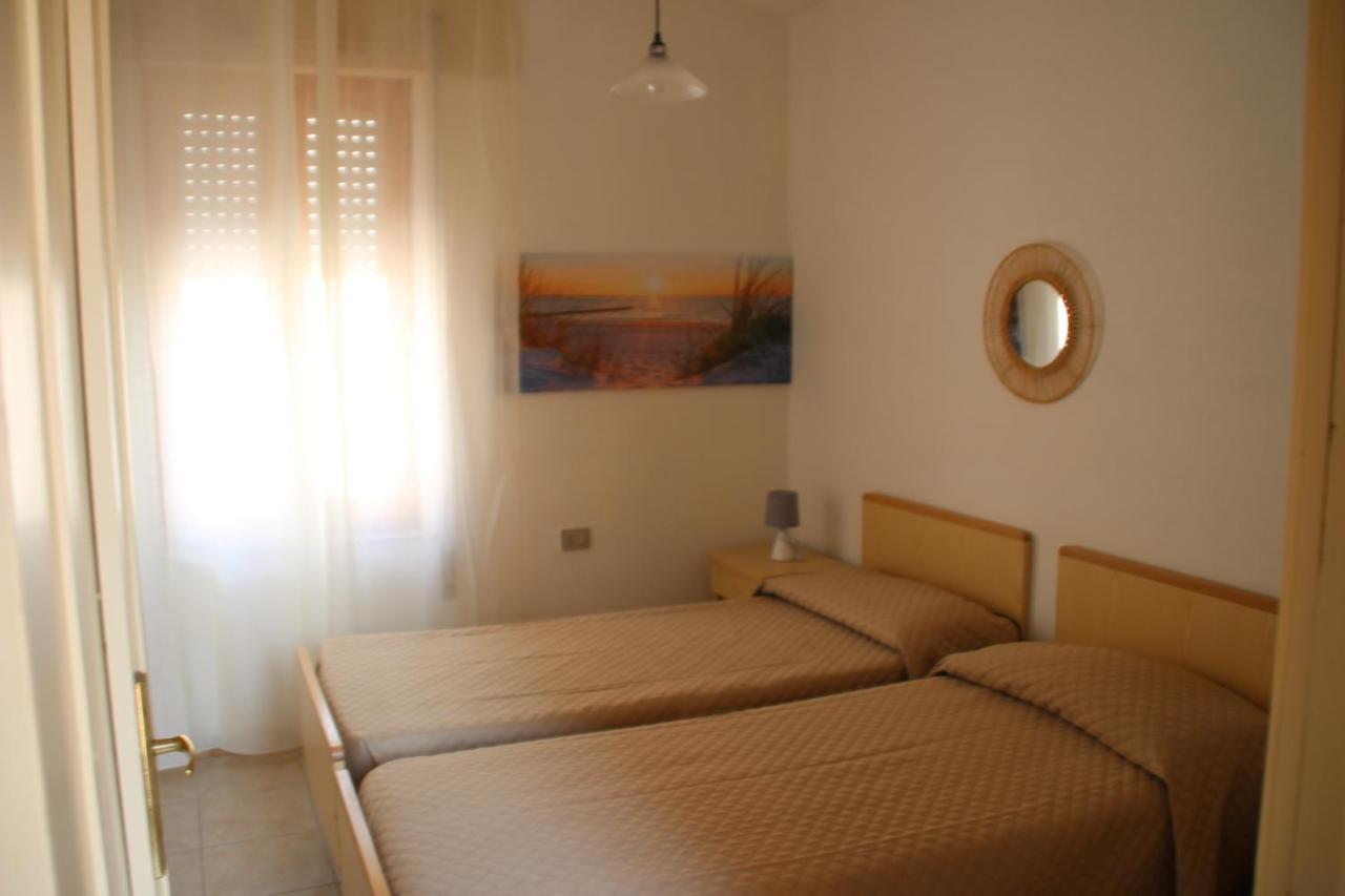 Borgo Spiaggia Vista Mare Isola Rossa Zewnętrze zdjęcie
