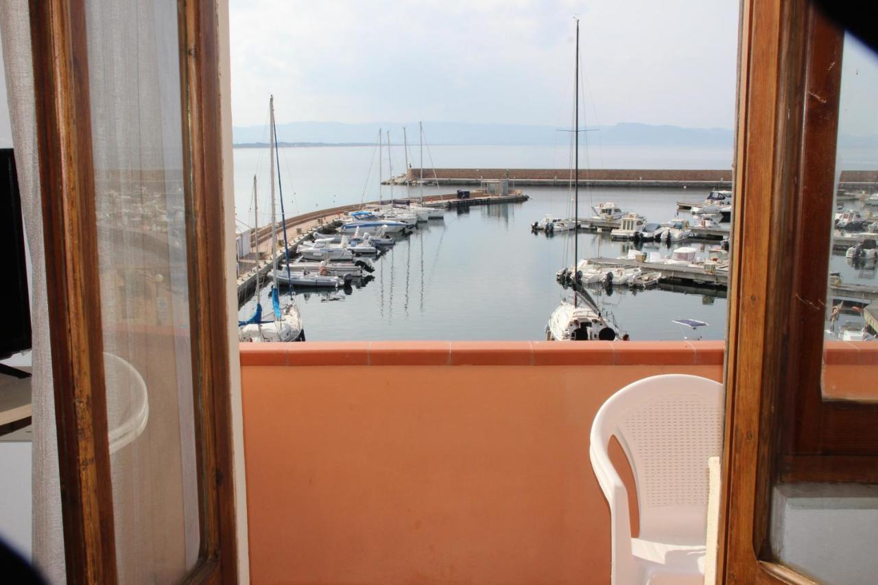 Borgo Spiaggia Vista Mare Isola Rossa Zewnętrze zdjęcie