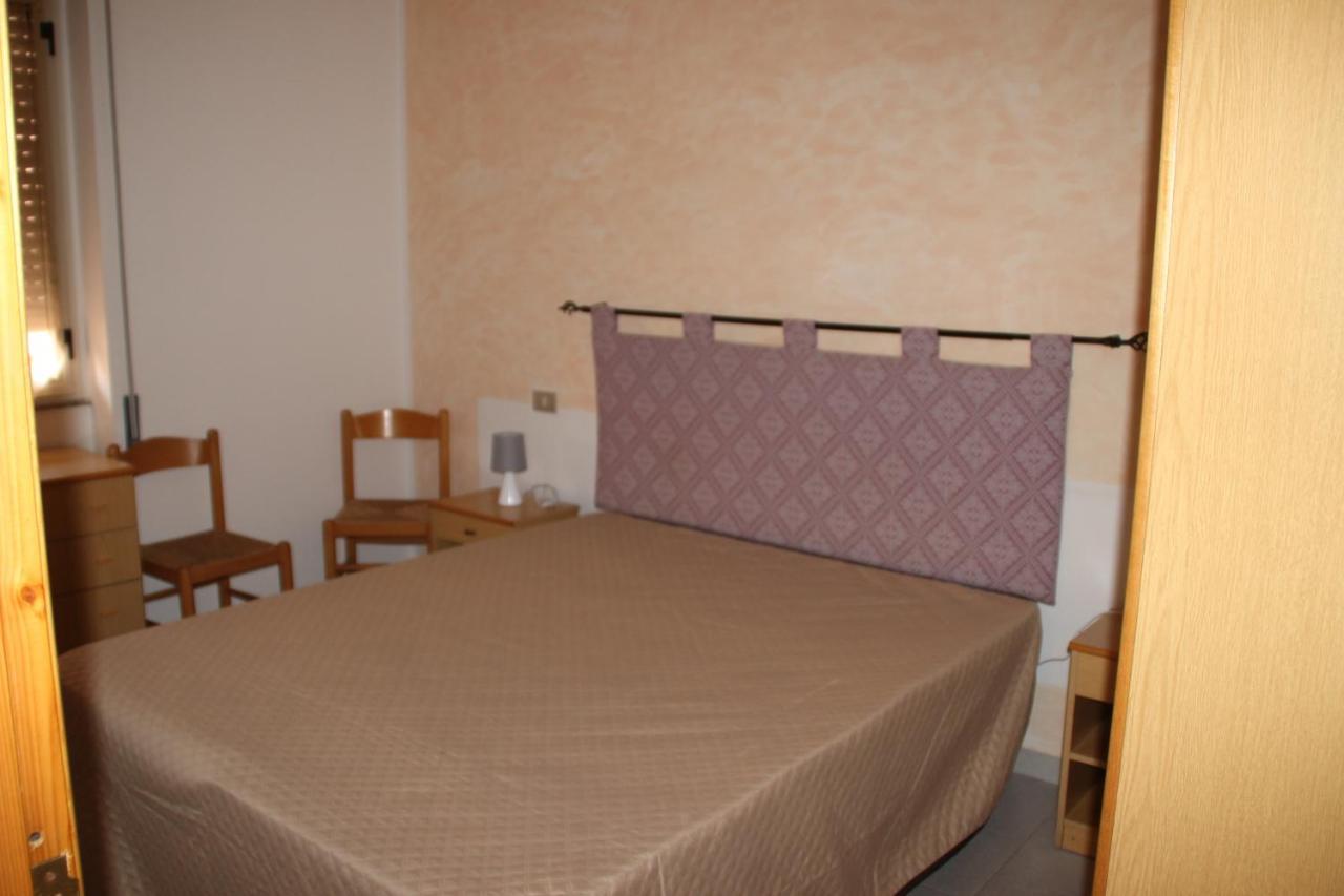 Borgo Spiaggia Vista Mare Isola Rossa Zewnętrze zdjęcie