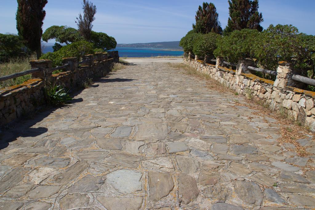Borgo Spiaggia Vista Mare Isola Rossa Zewnętrze zdjęcie