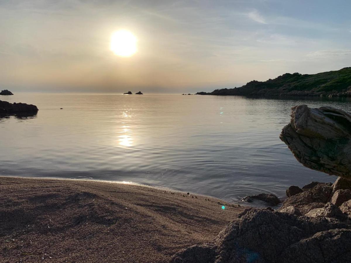 Borgo Spiaggia Vista Mare Isola Rossa Zewnętrze zdjęcie