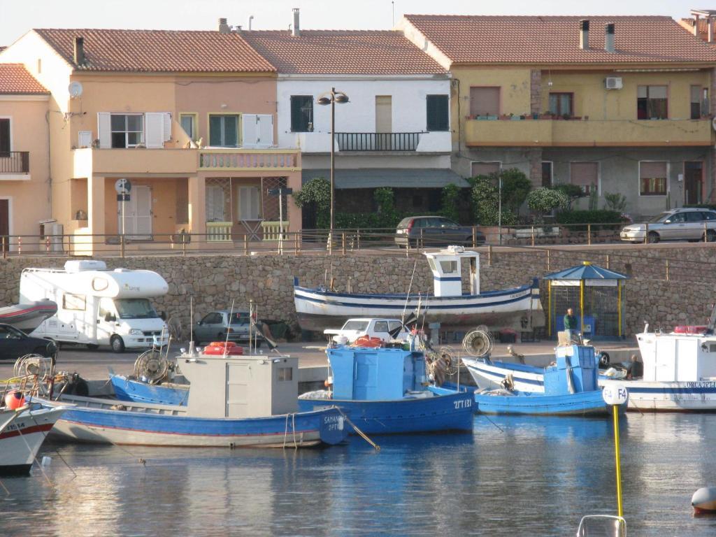 Borgo Spiaggia Vista Mare Isola Rossa Pokój zdjęcie