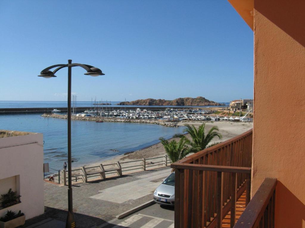 Borgo Spiaggia Vista Mare Isola Rossa Pokój zdjęcie