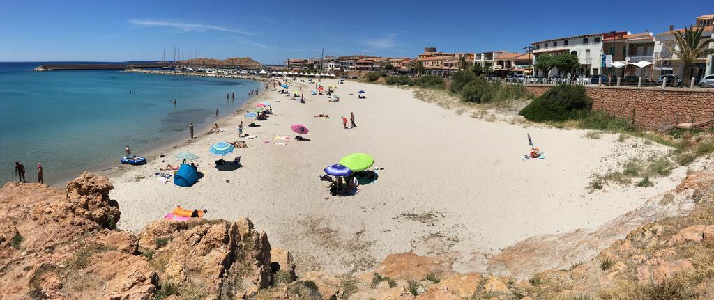 Borgo Spiaggia Vista Mare Isola Rossa Zewnętrze zdjęcie